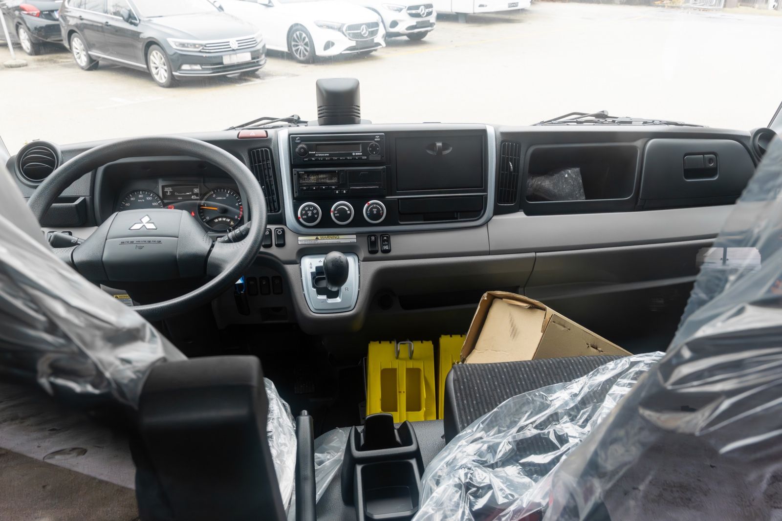 Mitsubishi  – Ansicht 9