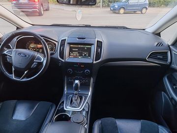 Ford S-Max - 10
