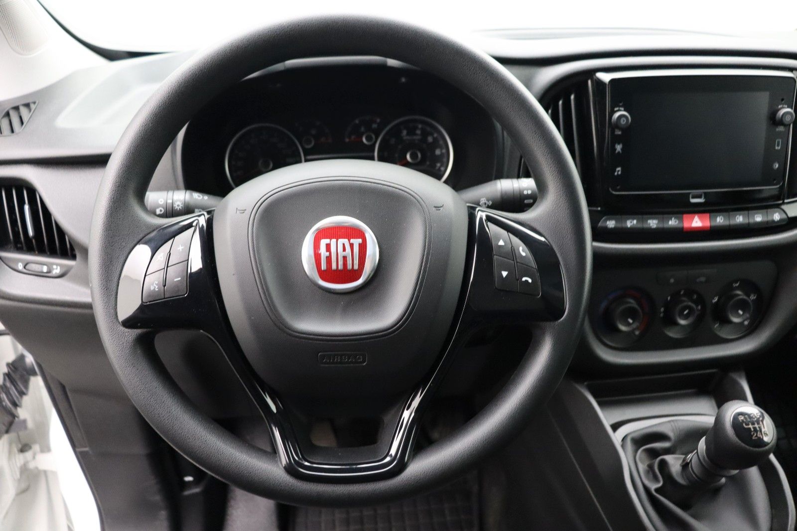 Fahrzeugabbildung Fiat Doblò SX Maxi Kasten