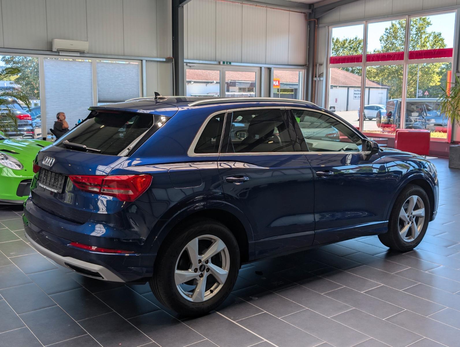 Audi Q3 35 TDI S tronic advanced 8-fach, миниатюра 6