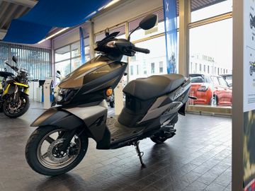Suzuki Avenis 125 M6