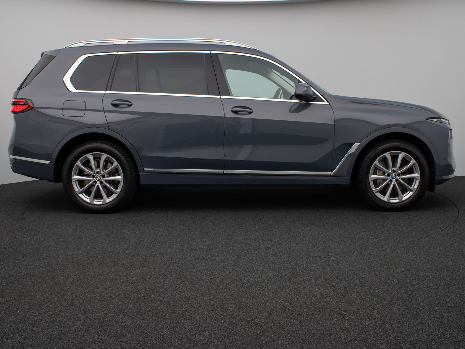 Fahrzeugabbildung BMW X7 xD40d Panorama 360°HUD DAB H/K Massage SoftCl