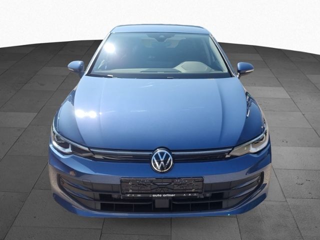 Fahrzeugabbildung Volkswagen Golf VIII 1.5 TSI LIFE SHZ LED-PLUS NAVI KLIMA K