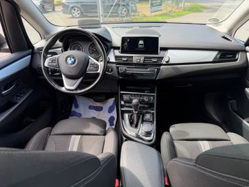 BMW 218 Gran Tourer - 10