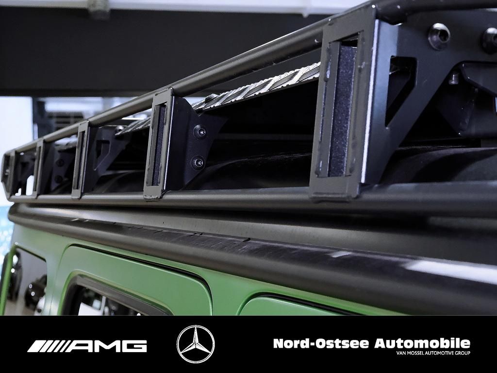 Fahrzeugabbildung Mercedes-Benz G 63 AMG 4x4² *** neue Hinterachse | green hell