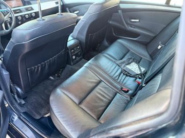 BMW 520 - 11