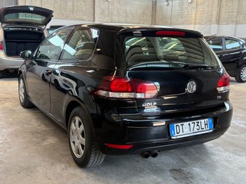 Volkswagen Golf - 5