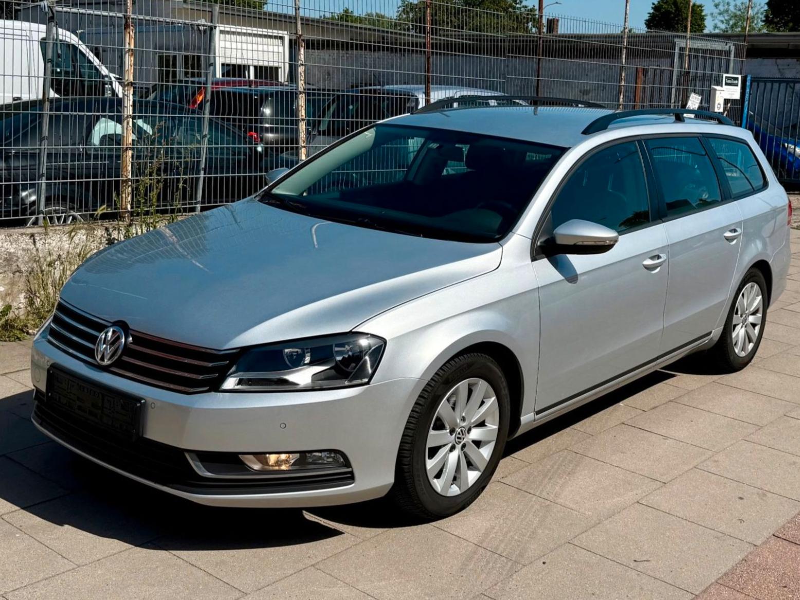 Volkswagen Passat Variant Trendline BlueMotion * AUTOMATIK