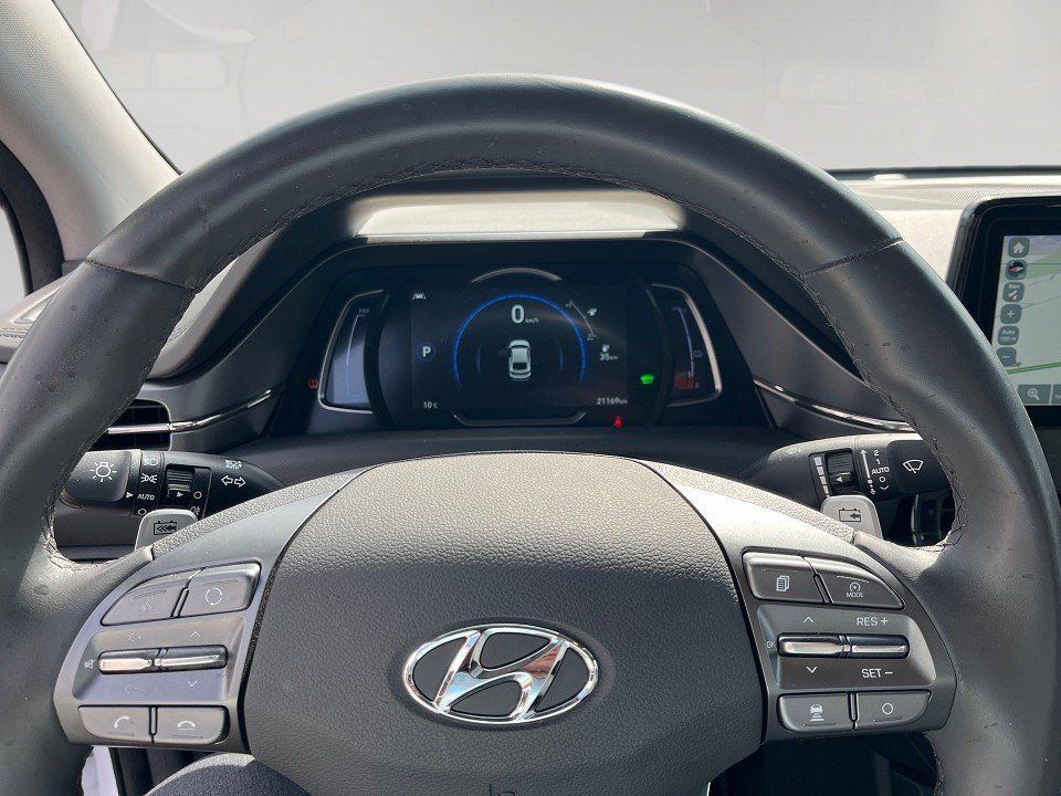 Fahrzeugabbildung Hyundai IONIQ Facelift Elektro TREND-Paket