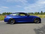 BMW M4 CS Keramik Frozen Blue limitierte Edition - BMW M4: Cs