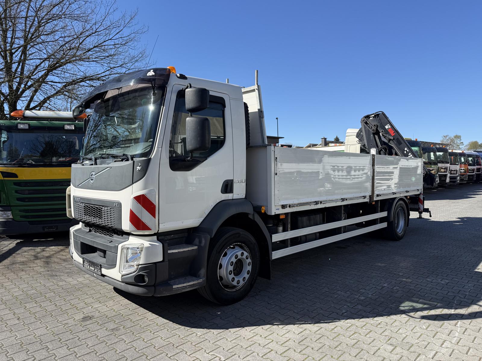 Volvo FL280 Kran Hiab XS 122