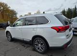 Mitsubishi Outlander Edition 100 2WD - Mitsubishi Outlander Edition-100