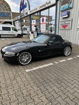 BMW Z4 Roadster 3.0si  M-Ausstattung/19Zoll/ Leder.. - BMW Z4 in Bochum
