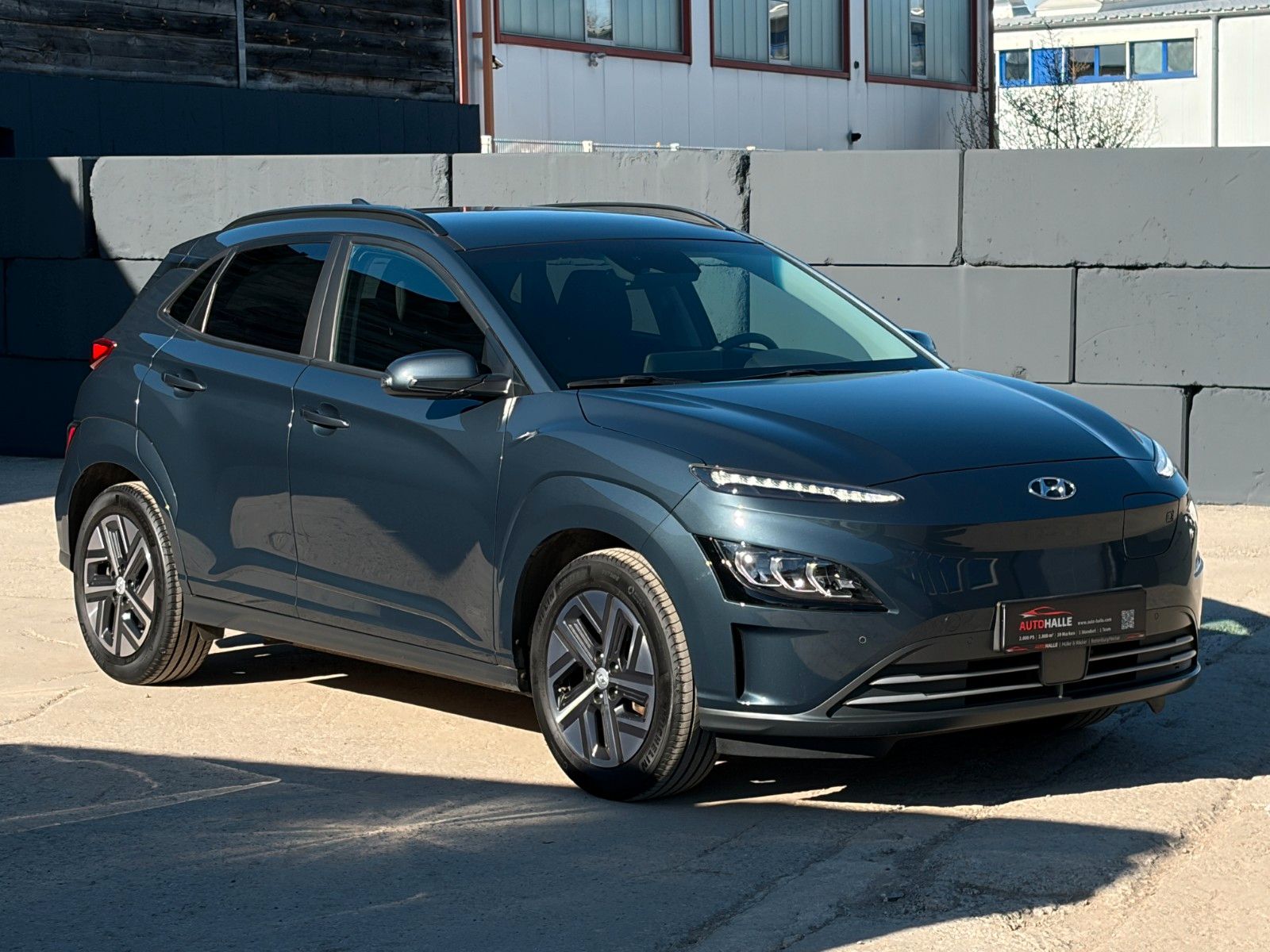 Fahrzeugabbildung Hyundai KONA E Trend SHZ LHZ ACC LKA LFA KRELL CarPlay