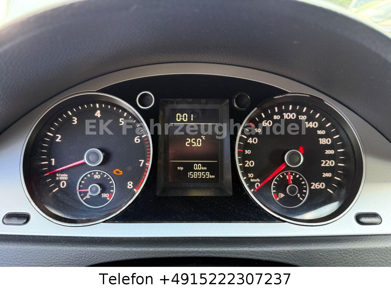 Volkswagen Passat 2009 — photo 7