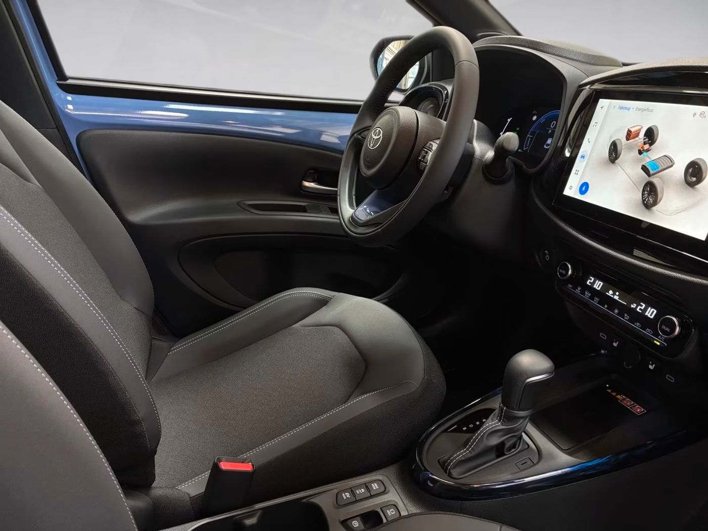 Fahrzeugabbildung Toyota Aygo X Hybrid Lounge Canvas-Premium-Faltdach JBL