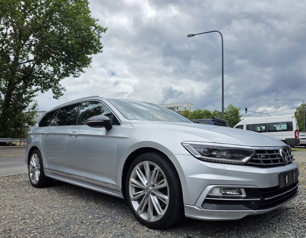 VW Passat Variant Highline R-Line BMT 4Motion Pano
