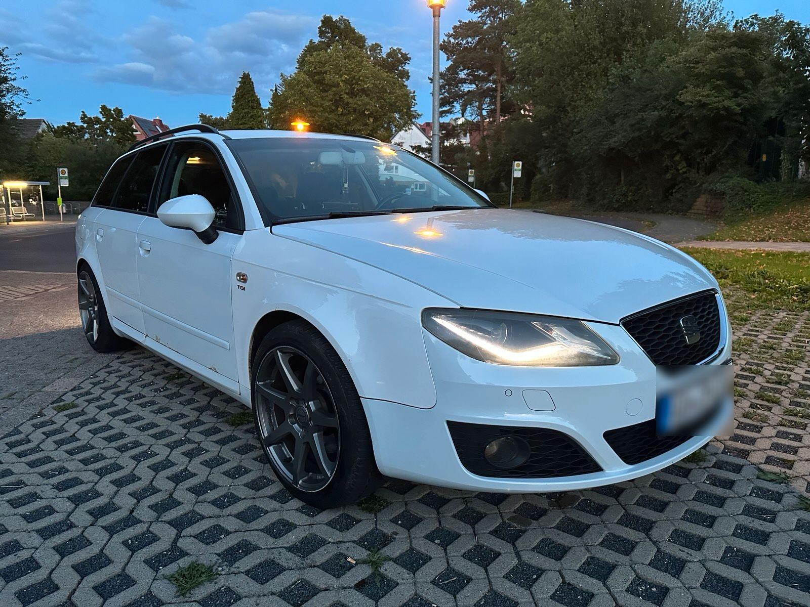 Seat Exeo 2013 — interior