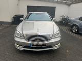 Mercedes-Benz S 350 BlueTEC - - Mercedes-Benz S 350 in Leverkusen