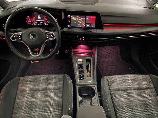 Golf GTD 2.0 TDI DSG PANO+AHK+NAVI