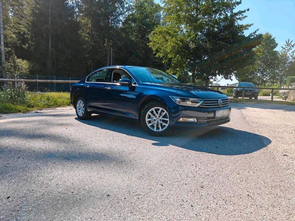 Image of Volkswagen Passat