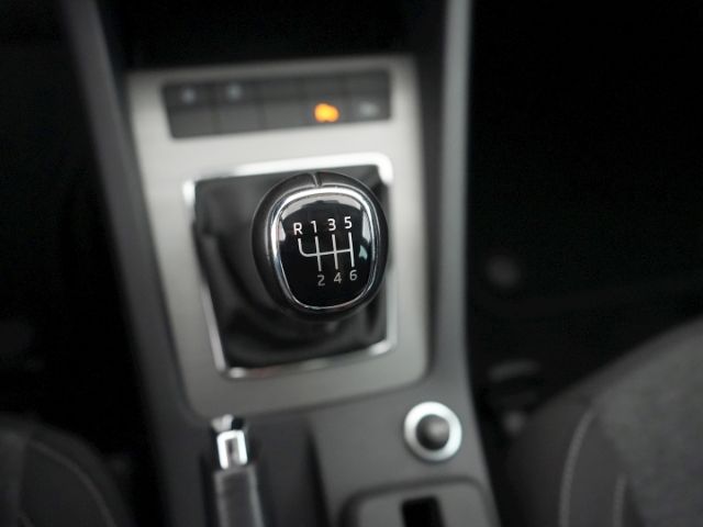 Octavia COMBI TSI SOLEIL+NAVI+RÜCKFAHRKAMERA+SIT