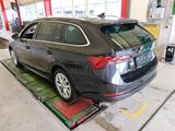 Skoda Octavia Combi 1.5 TSI e-TEC Style LED|PANO|Leder - gebrauchte Skoda Octavia aus dem Jahr 2022