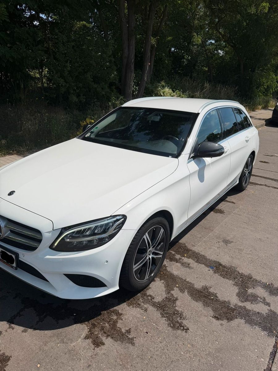 MERCEDES-BENZ Mercedes C220d T-Modell 2020 AMG Optik Car...