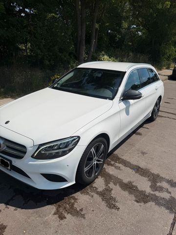 MERCEDES-BENZ Mercedes C220d T-Modell 2020 AMG Optik Car...