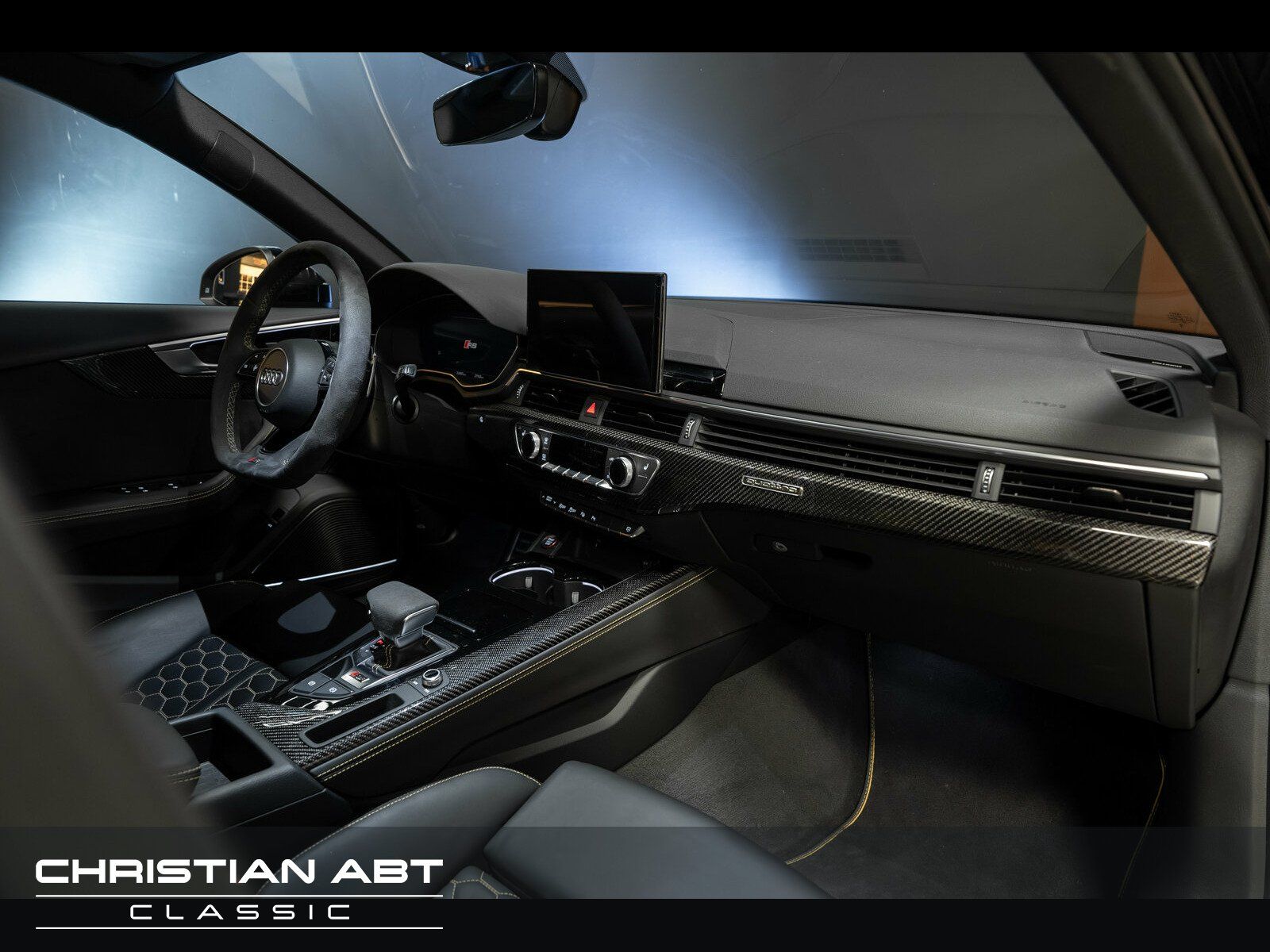 Fahrzeugabbildung Audi RS 4 Competition Plus Panorama * B&O * Keyless