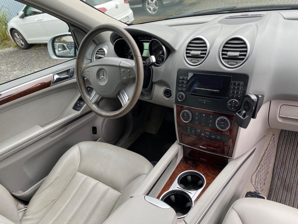 Mercedes-Benz ML 500