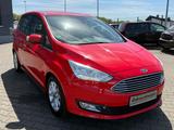 Ford Grand C-Max Grand C-MAX Titanium - rote Ford Grand C-Max