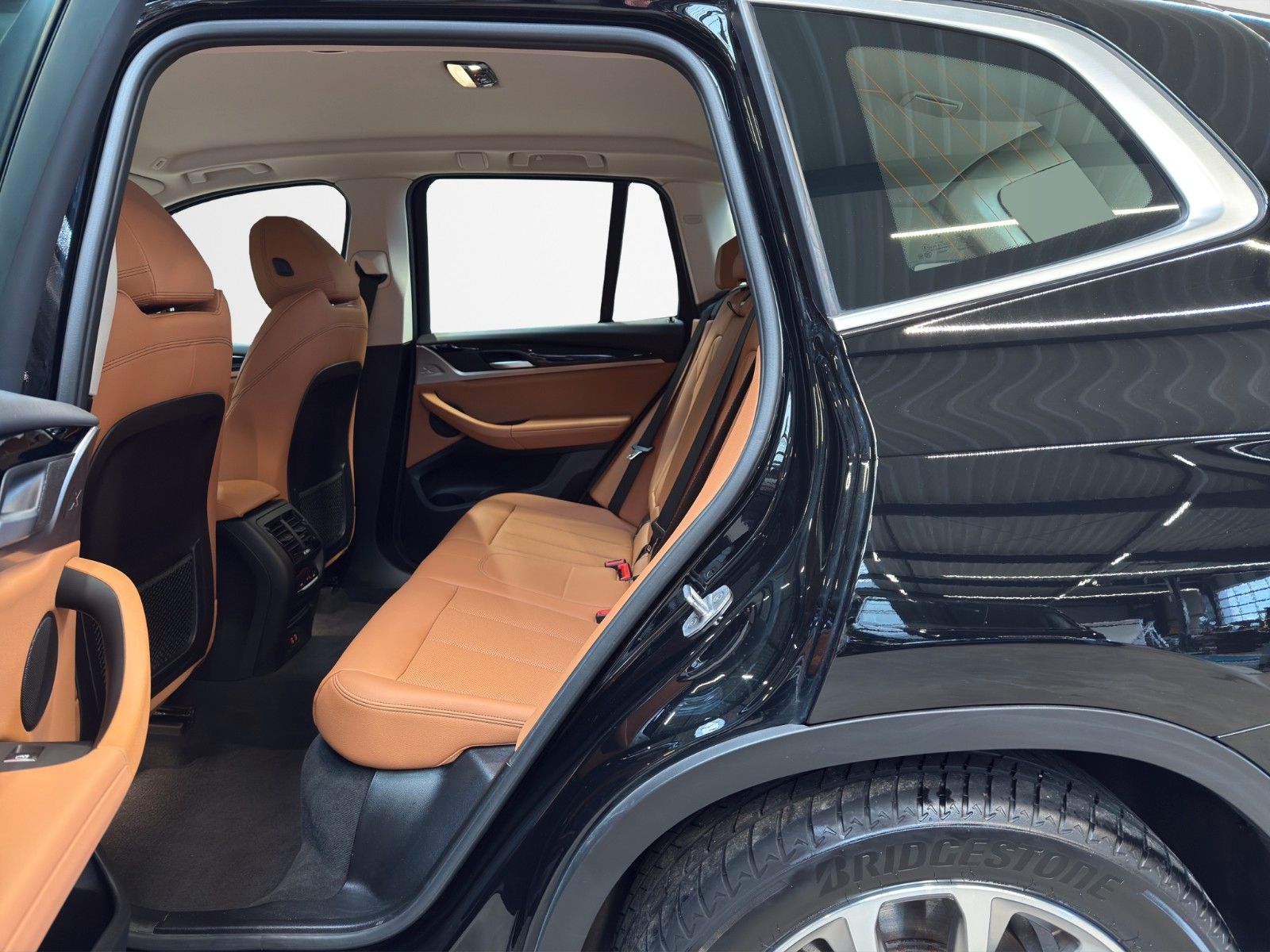 BMW X3 xDrive 30 e HUD KZU HiFi AHK LED DAB WLAN QI foto 11