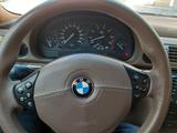 BMW 740i  E38 - BMW 740: E38 740i
