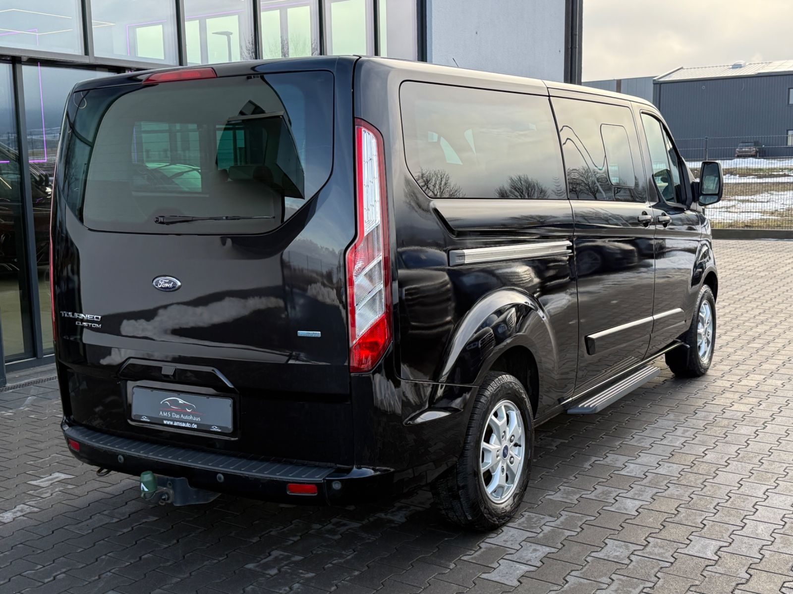 Transit Custom Titanium 2.2 TDCI Leder Navi 9Sit