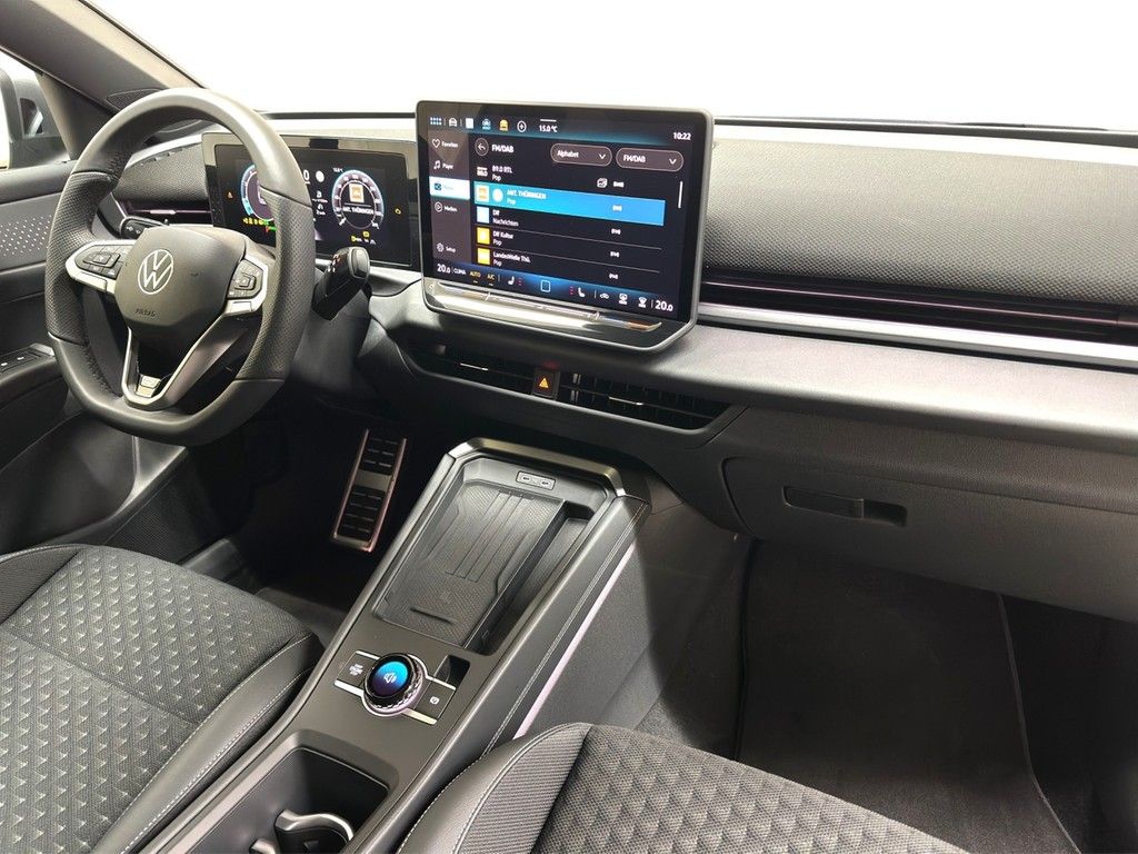 Volkswagen T-Roc - Bild 10