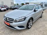 Mercedes-Benz A 200 Urban KLIMA SHZ KAMERA PDC AHK ALLWETTER - gebrauchte Mercedes-Benz A 200 aus dem Jahr 2014