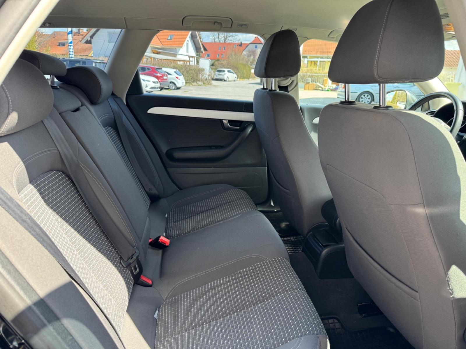 Seat Exeo 2010 — photo 14