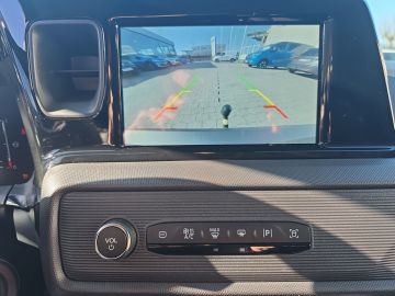 Bild 12 Ford Transit Courier Trend AHK Navi ACC Apple CarPlay