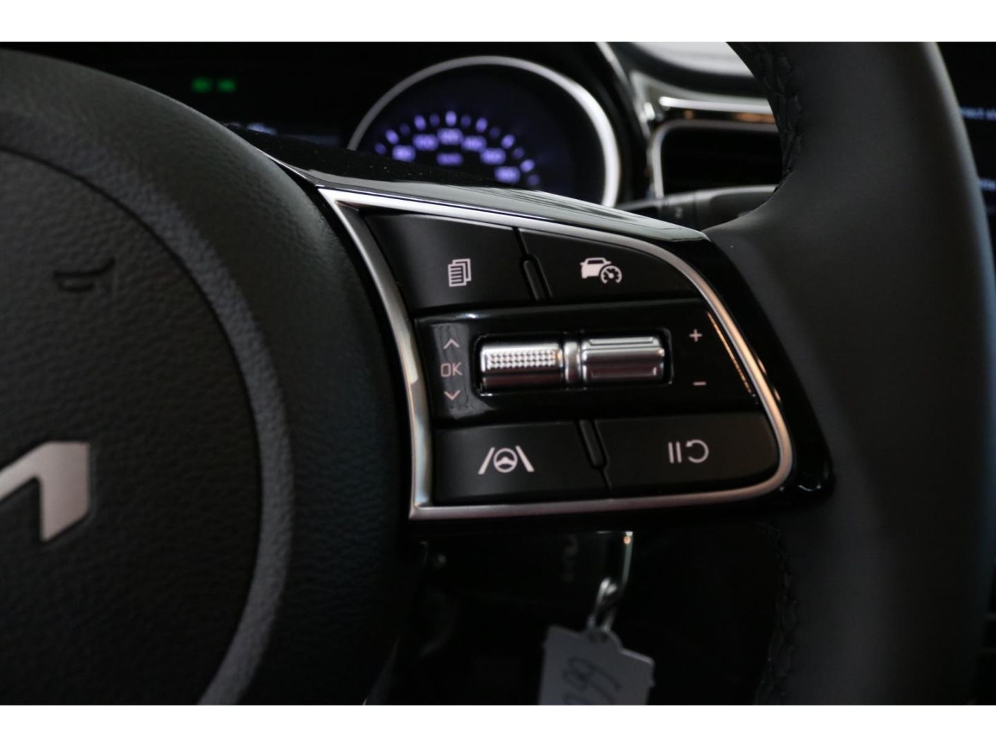 Fahrzeugabbildung Kia Ceed Vision Klimaanlage Navi SpurhalteASS DAB
