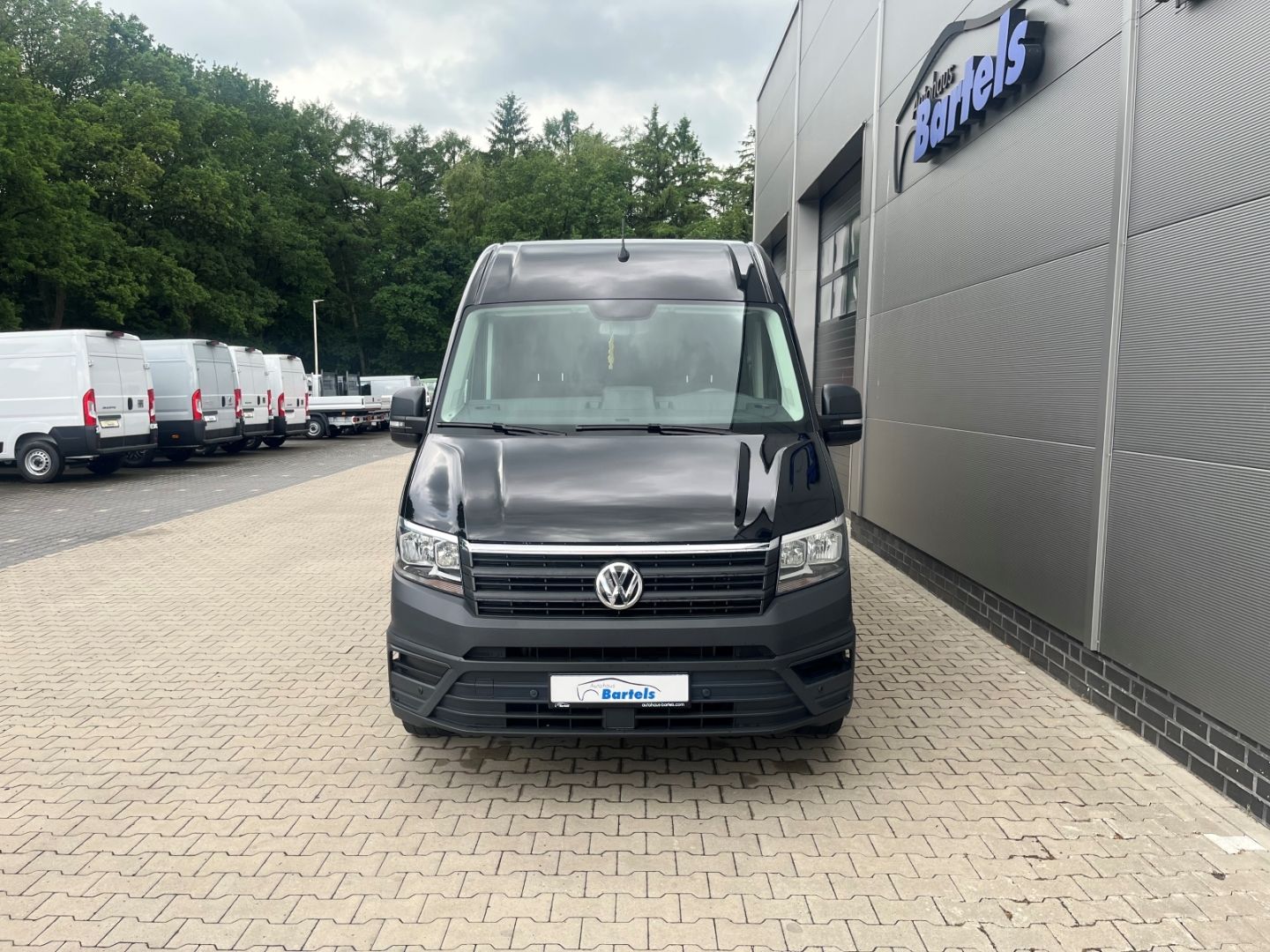 Fahrzeugabbildung Volkswagen Crafter PLUS 35 lang Hochdach FWD Kasten