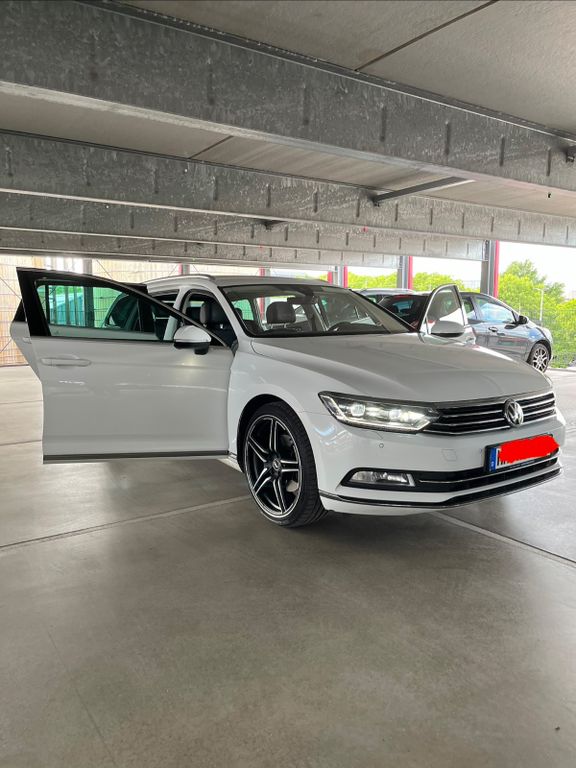 Image of Volkswagen Passat Variant