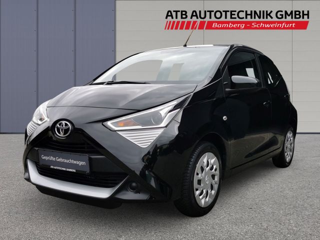 Toyota Aygo X Play CarPlay Android Auto Rückfahrkamera