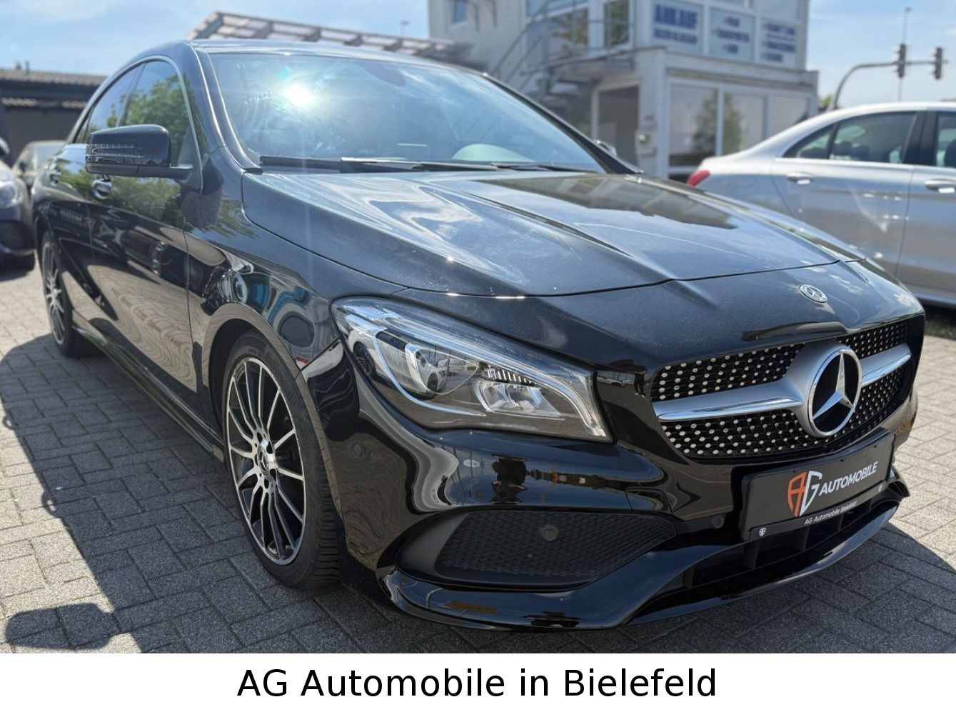 MERCEDES-BENZ CLA 200 AMG Line