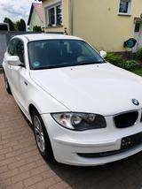 BMW 116d -Sehr gepflegte in weiß mit Navi und AHK - BMW 116 mit Diesel-Antrieb: 116i