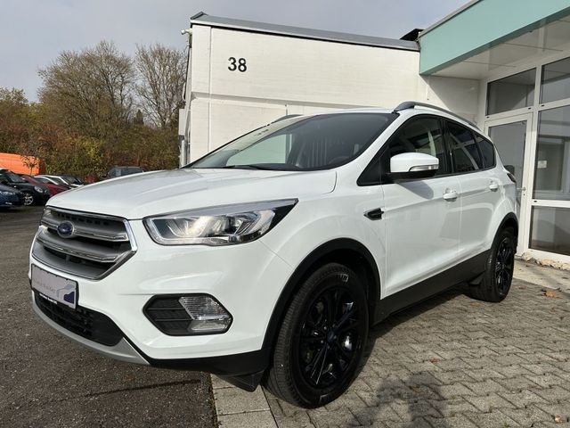 Ford Kuga 1.5 EcoBoost 2x4 Titanium