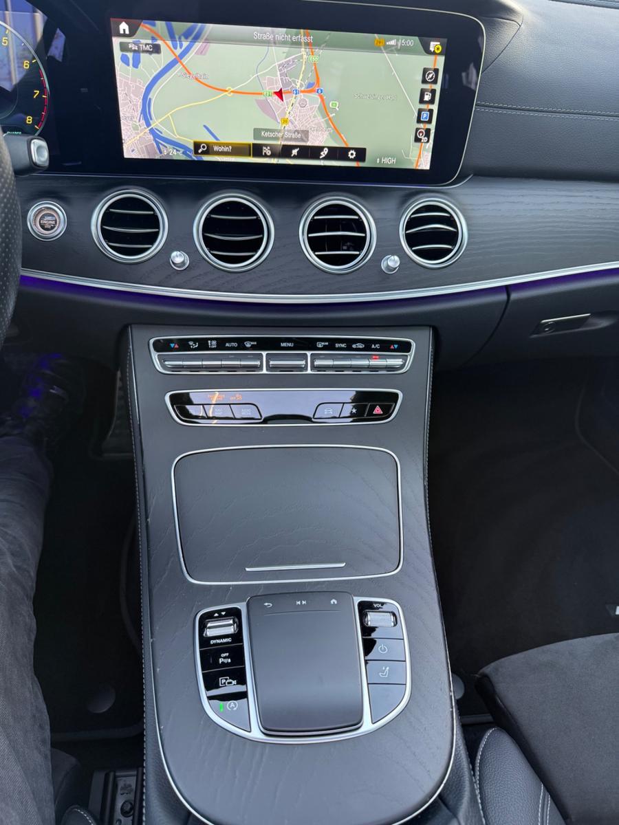 Mercedes-Benz E-Class T-Modell E 200 AMG-Packet, миниатюра 16
