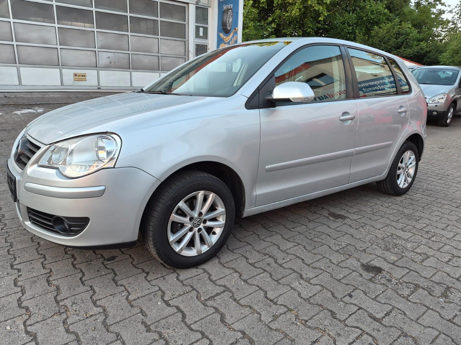 Volkswagen Polo IV Comfortline 1.4 .Klima. Tüv Neu