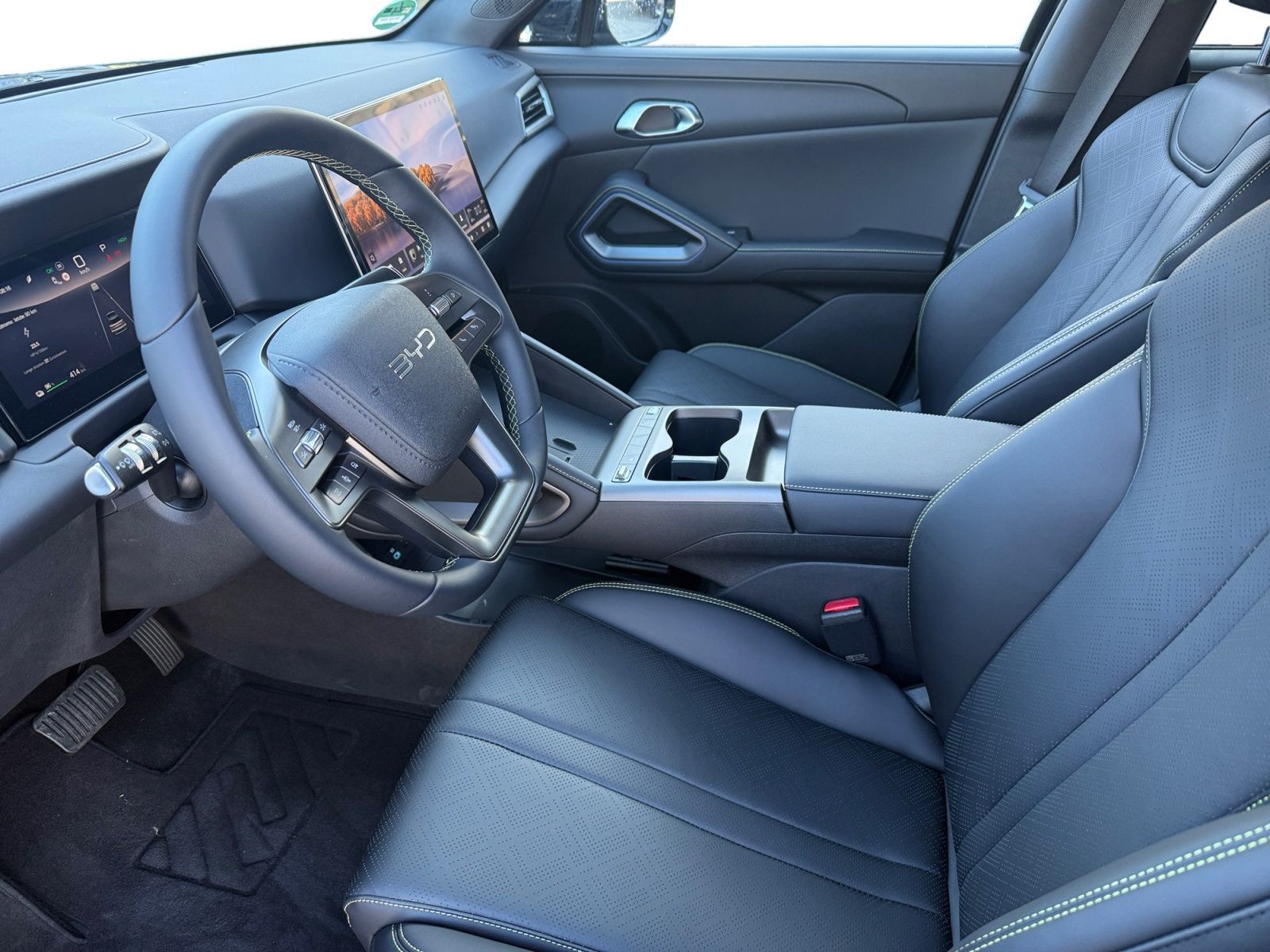 BYD ATTO 2