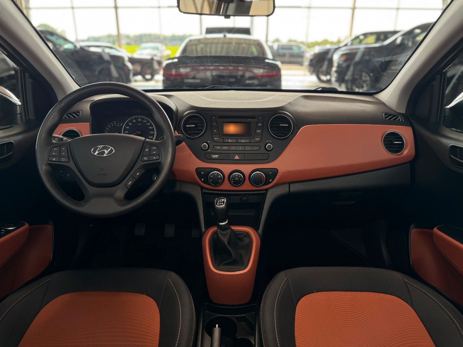 Fahrzeugabbildung Hyundai i10 1.0 Trend  Klima Sitzheizung Allwetterreifen